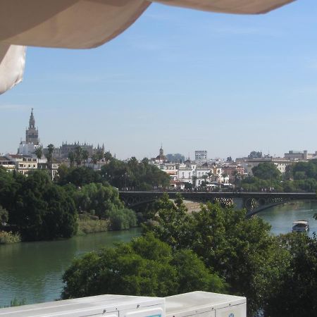 Trianabridgeviews Ático con vistas al puente de Triana calle Castilla 38 Sevilla Exterior foto
